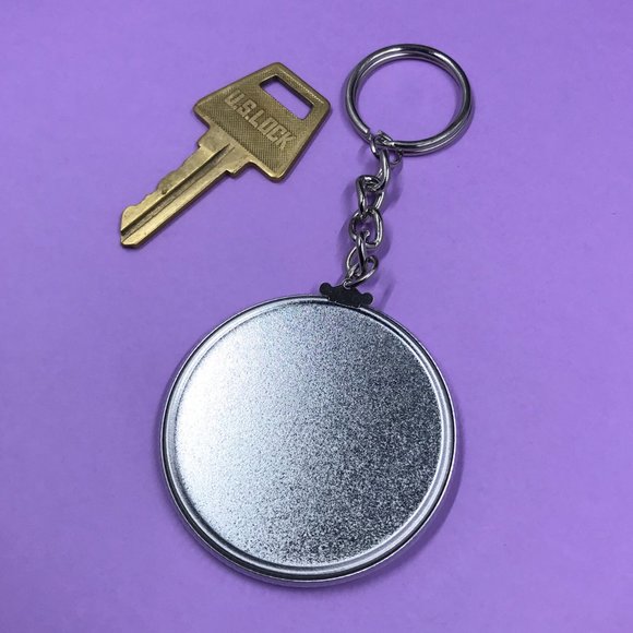 Tan Pomeranian Dog Christmas Keychain Key Ring - Picture 4 of 4